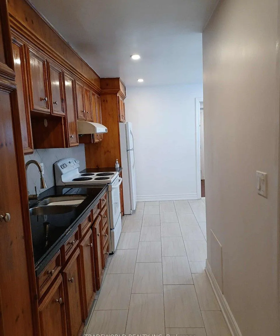 2 bed, $2,300 — Photo 2