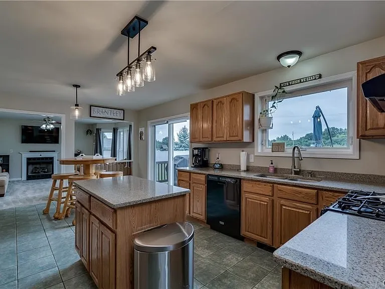 26202 Lafave Rd — Photo 14