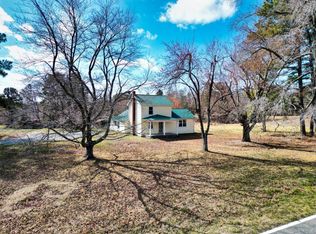 1059 Straightstone Rd, Long Island, VA 24569