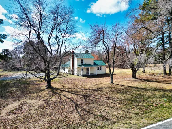 1059 Straightstone Rd, Long Island, VA 24569