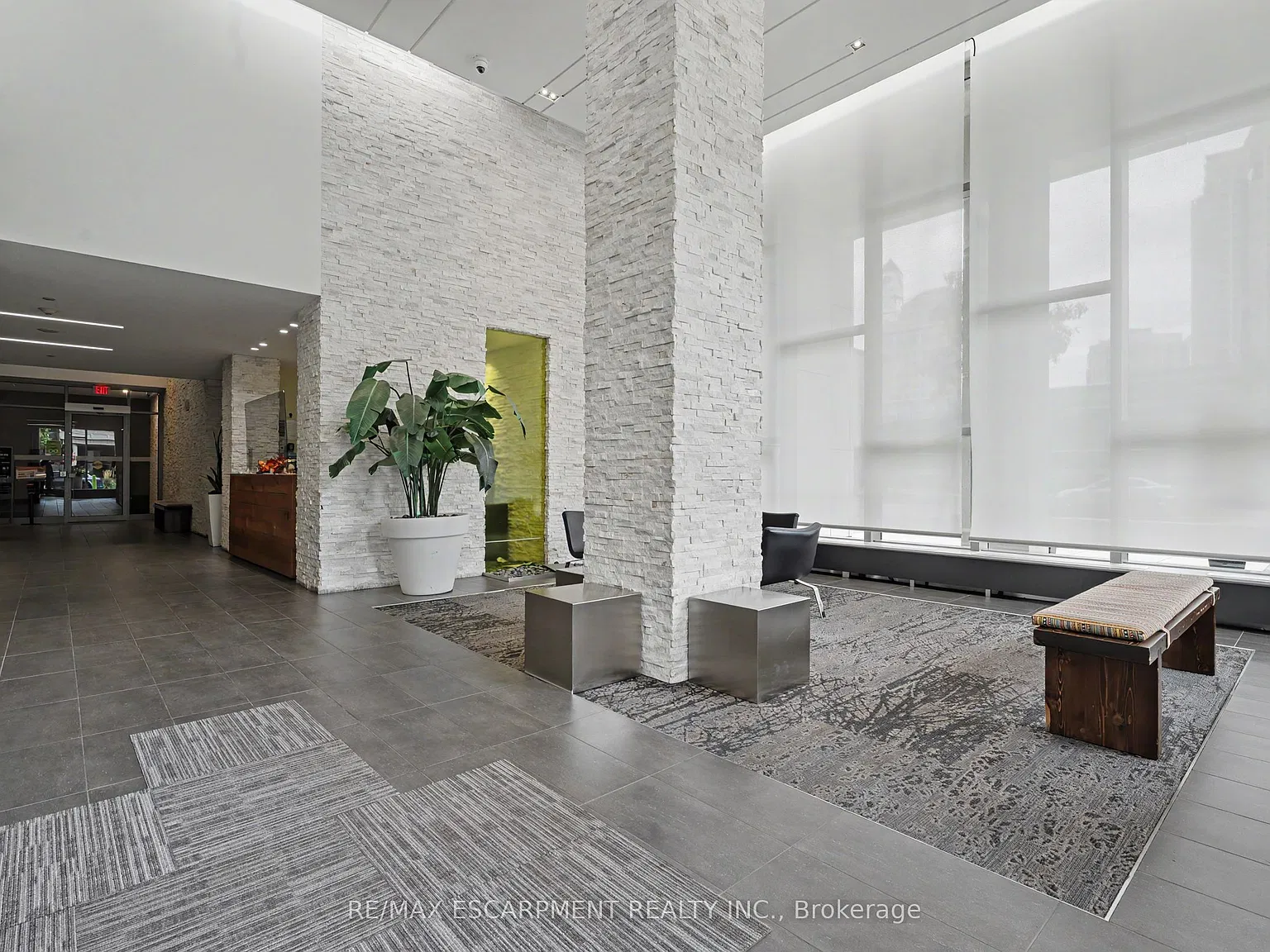 Limelight — Photo 2