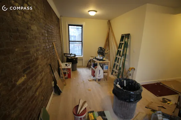 Rented by Compass | media 20