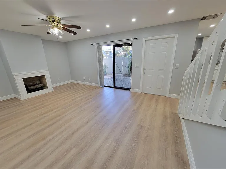 4093 Shannon Brown Dr — Photo 7