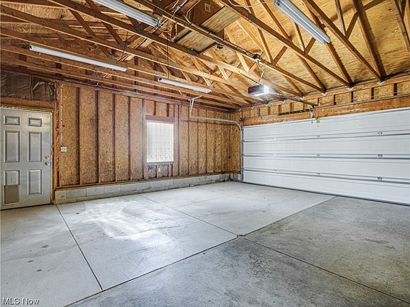 5th image of 1289 Belleview Ave