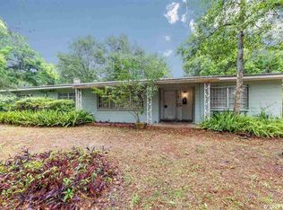 405 SE 8th St, Gainesville, FL 32601