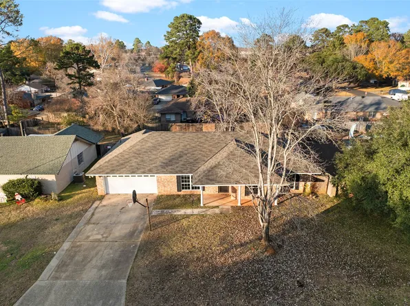 121 Casa Dr, Haughton, LA 71037