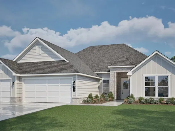 2092 S Magnificent Loop, Fayetteville, AR 72701