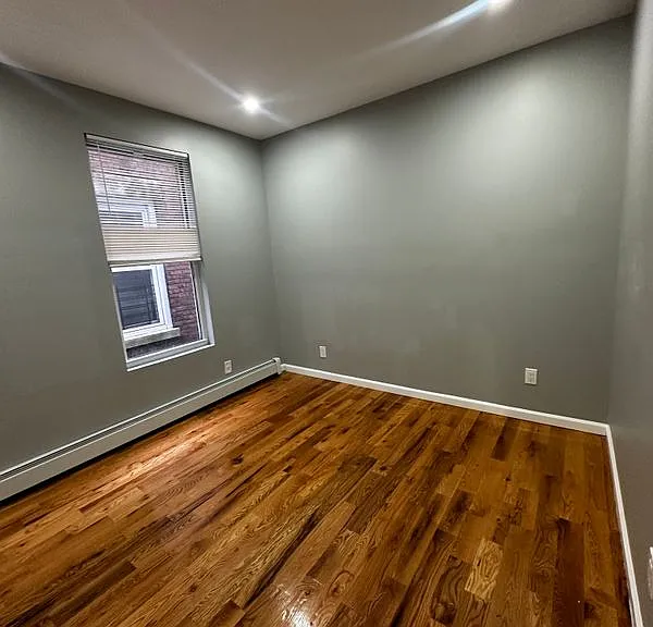 2673 Bainbridge Ave #2 — Photo 5