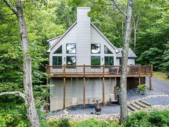 679 Pedlars Edge Dr, Wintergreen Resort, VA 22967
