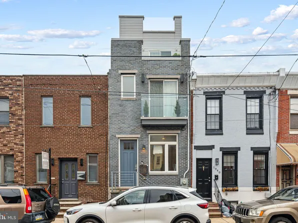 1938 McClellan St, Philadelphia, PA 19145