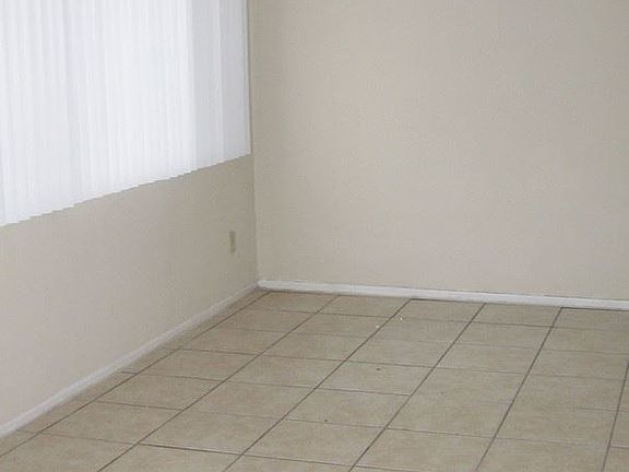2nd image of 3327 SW 31st Dr APT 12B