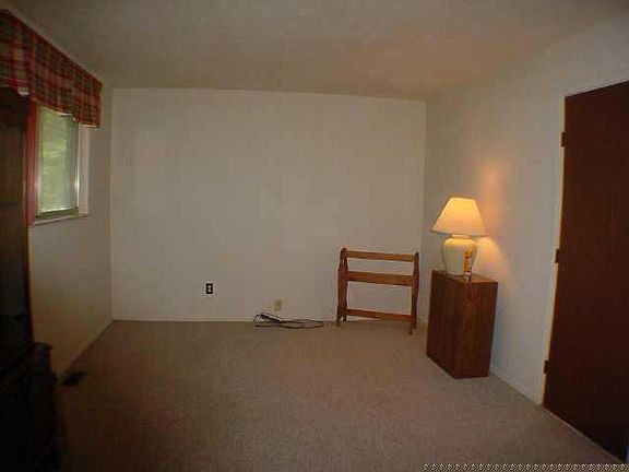 4th image of 10207 E Sutters Ct