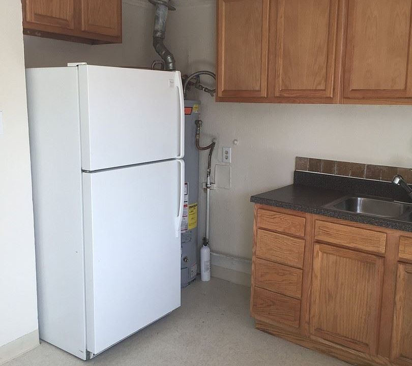1st image of 219 Vermont St NE APT B