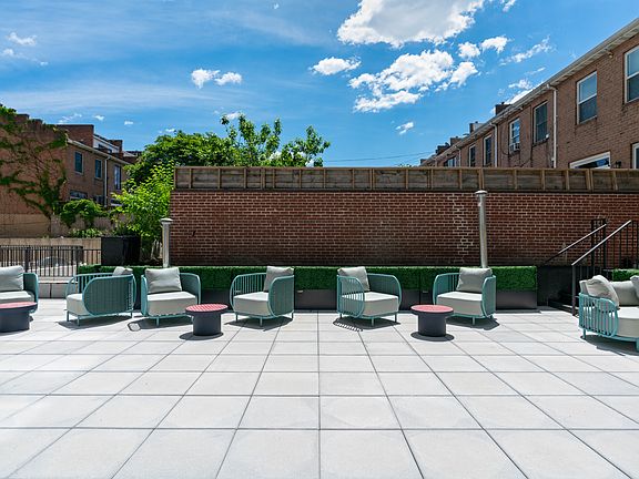 5th image of 875 4th Ave APT 810