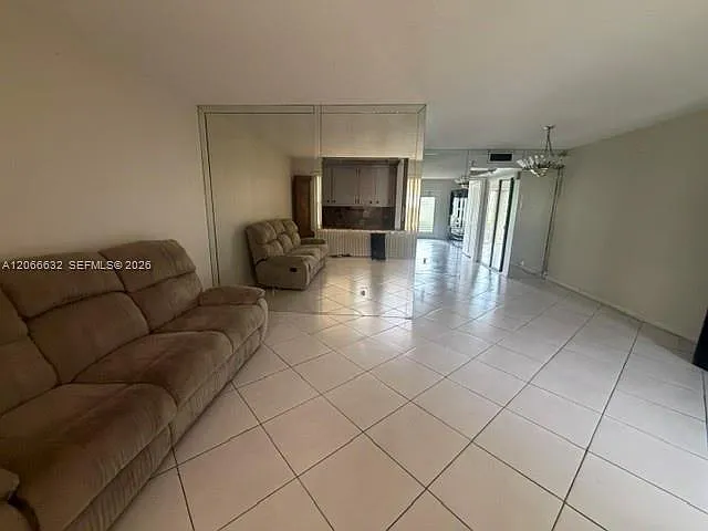45 Mansfield Dr #45-B — Photo 4