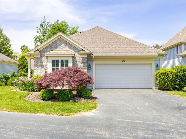 107 Cuddy Ct, Webster, NY 14580