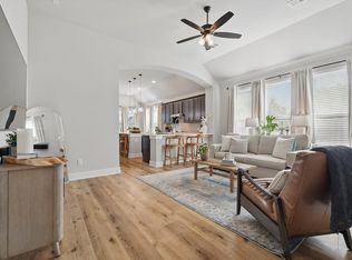 600 Lamp Post Ln, Argyle, TX 76226