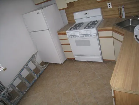 Rented by Alexiou Realty | media 41