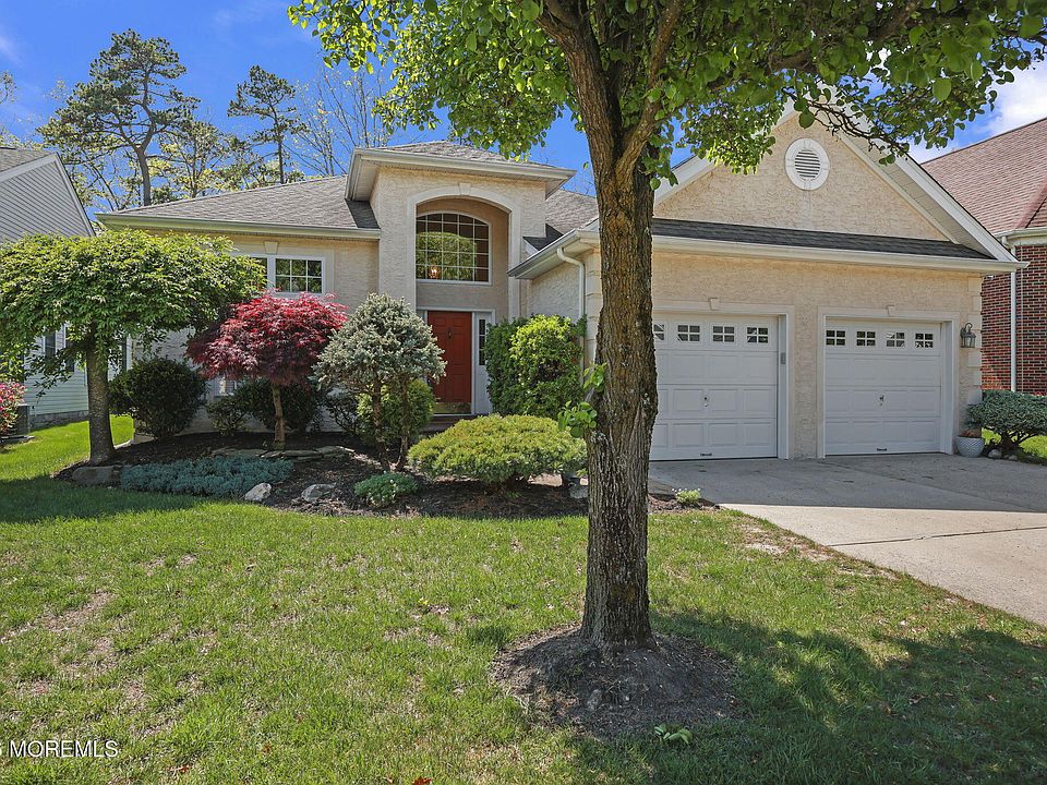 1st image of 78 Oakmont Lane