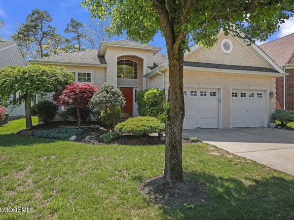 78 Oakmont Lane, Jackson, NJ 08527