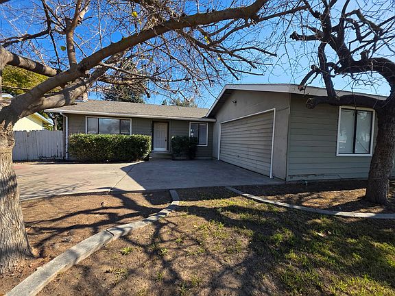 2nd image of 2244 S Divisadero St