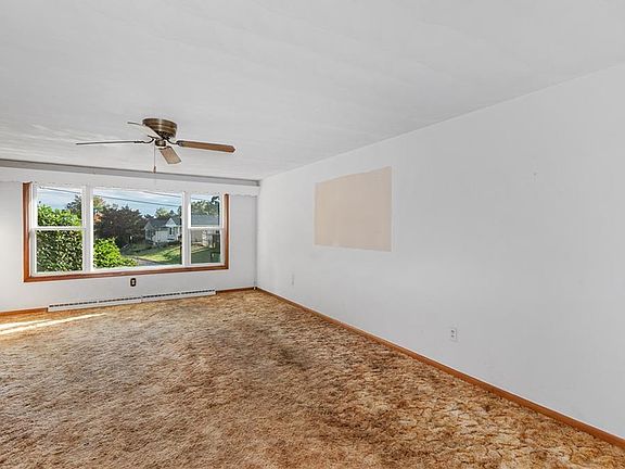 2nd image of 1 Woodlawn Ave