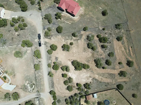 28 Ridgewood Rd, Edgewood, NM 87015