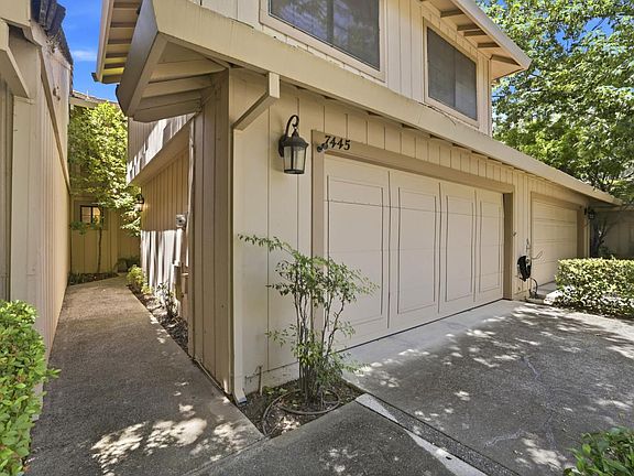 4th image of 7445 Black Tree Ln