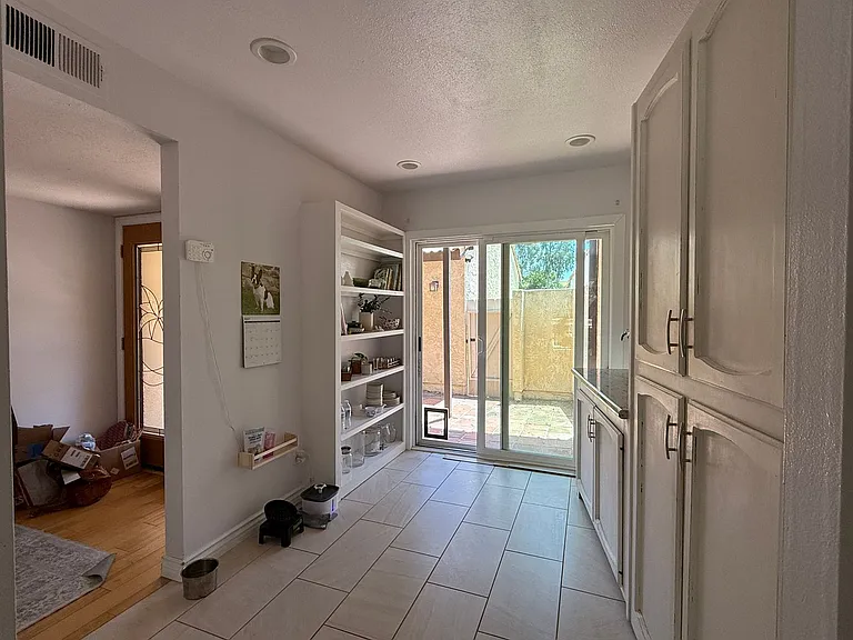 2066 Avenue Of The Trees — Photo 15