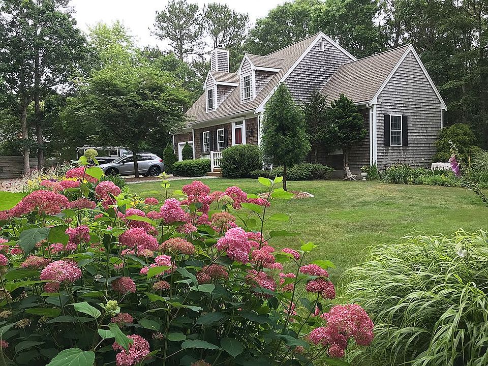 2nd image of 74 Dodson Way