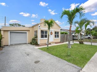 124 Jackson Ave, Greenacres, FL 33463