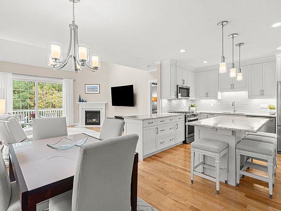 5th image of 470 Boston St APT 21