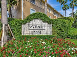 2845 NE 185th St APT 908, Aventura, FL 33180