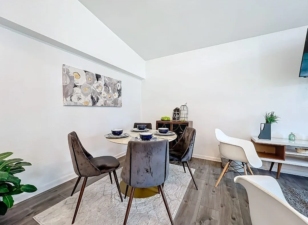 3 bed, $2,650 — Photo 4