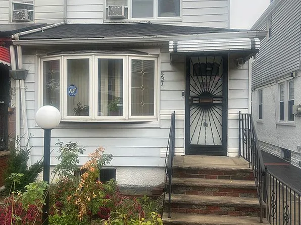597 E 43rd St #1, Brooklyn, NY 11203