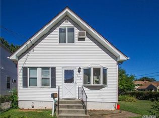 270 Jacob St, Elmont, NY 11003