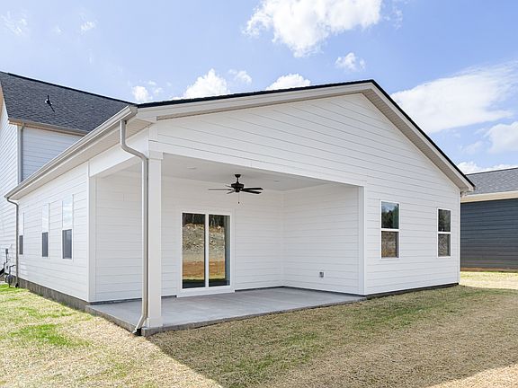 3rd image of 612 Whitetail Ct Lot 251