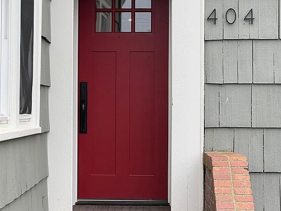 2nd image of 404 NE Haller Street