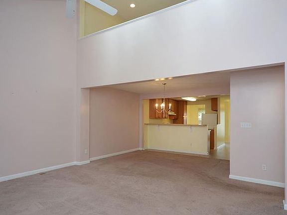 4th image of 307 Wesley Ln
