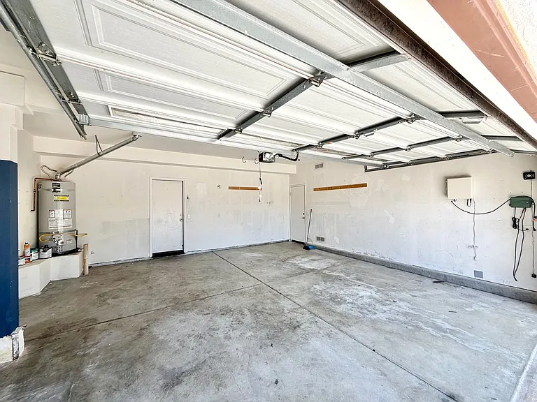 46383 Vianne Ct — Photo 43