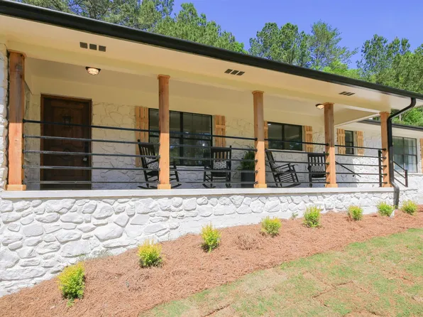 1453 Crawford Cove Rd, Springville, AL 35146