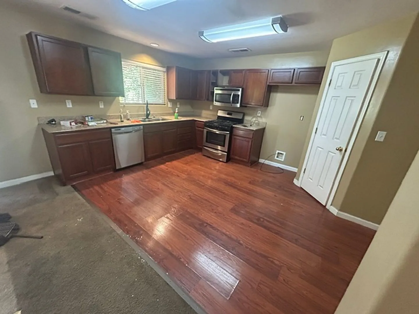 2305 E Dorothea Ave — Photo 4