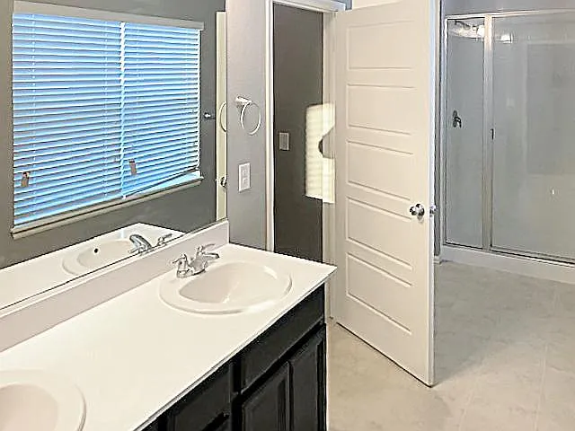 Master bath