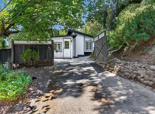 16 El Rincon, Orinda, CA 94563