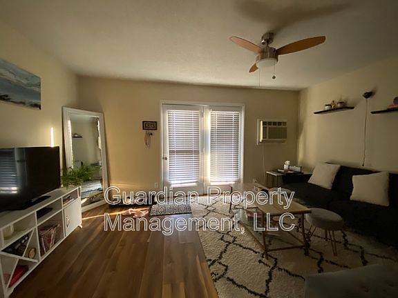 3rd image of 519 W 8th St