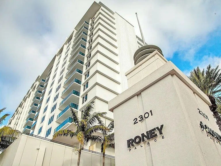2301 Collins Ave #1015 — Photo 74
