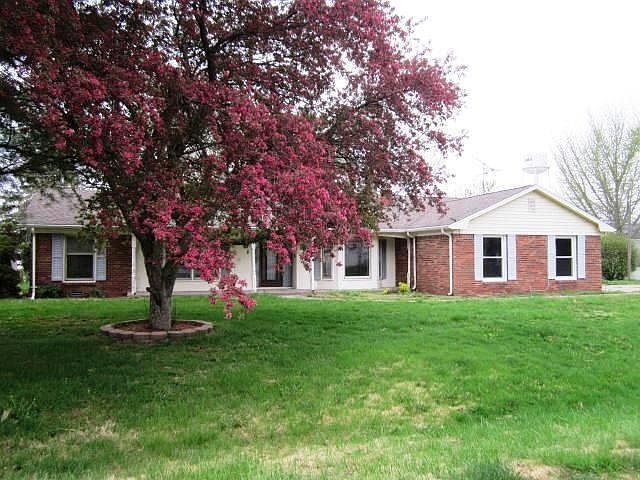 1st image of 8 E College St