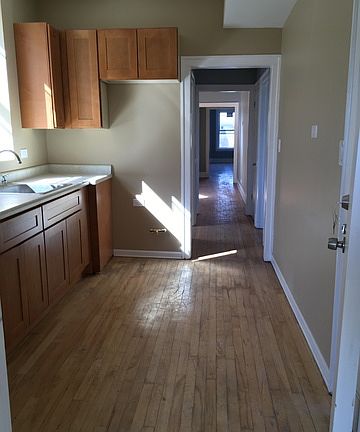 2nd image of 6647 S Drexel Ave #2
