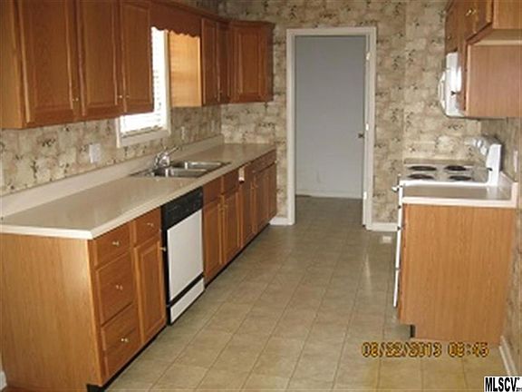 2nd image of 2021 Lee Roy Ln