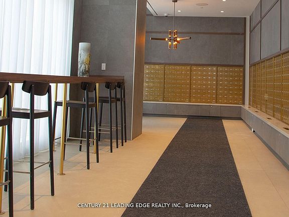 3rd image of 7890 Jane St #Penthouse 10